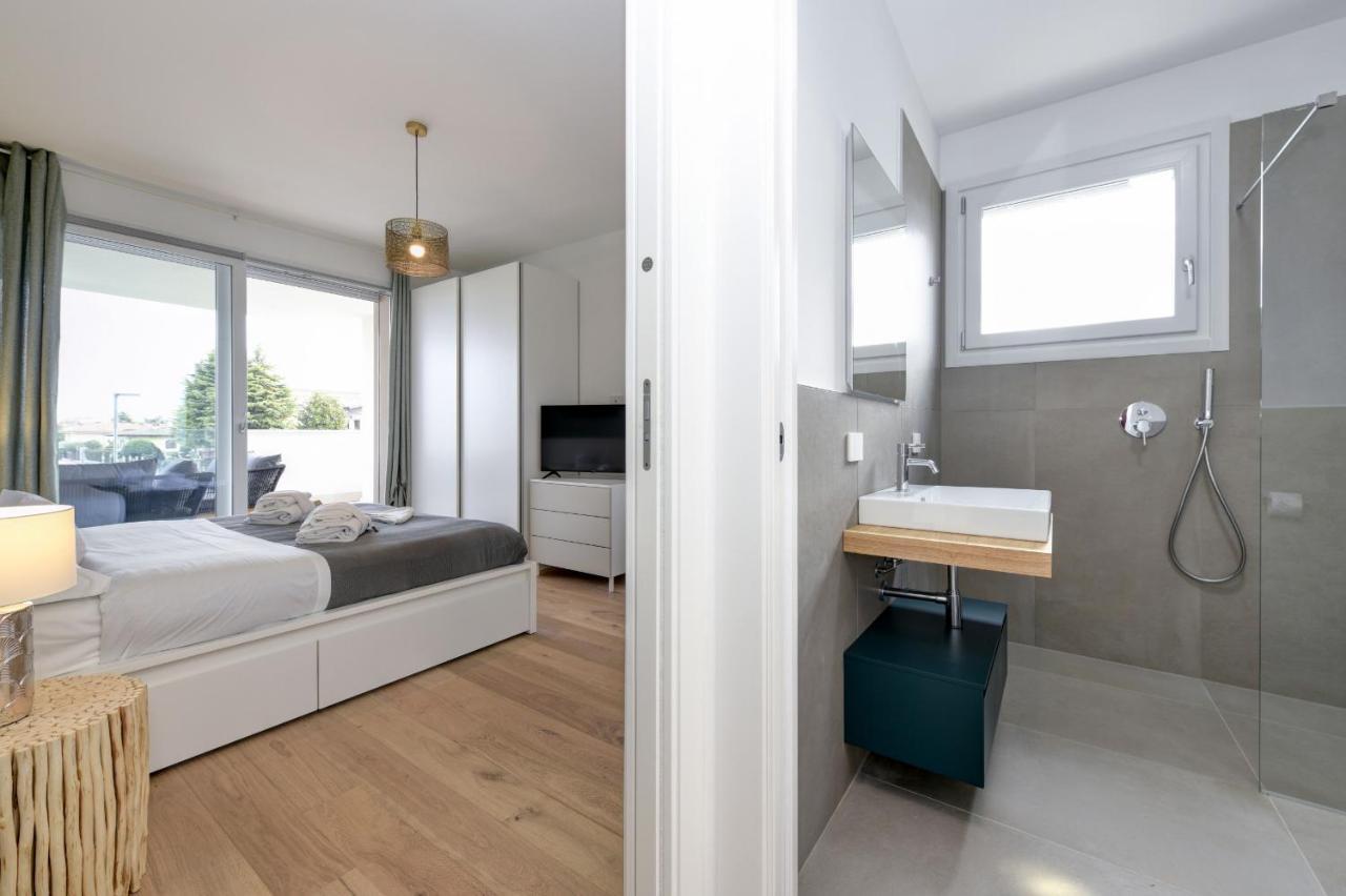 Opalia Residence - Garda Lake Lifestyle Apartment بسكييرا ديل غاردا المظهر الخارجي الصورة