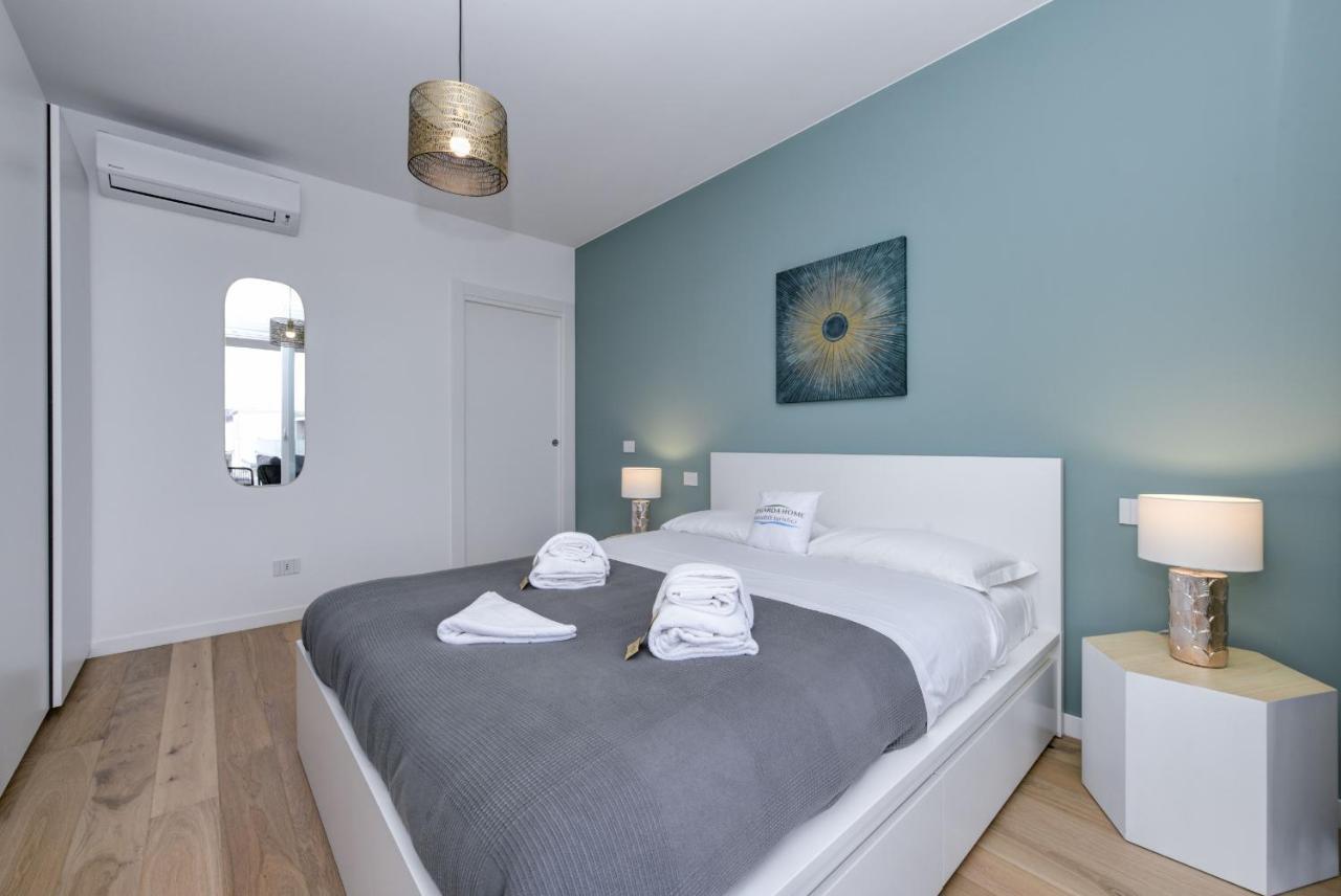 Opalia Residence - Garda Lake Lifestyle Apartment بسكييرا ديل غاردا المظهر الخارجي الصورة