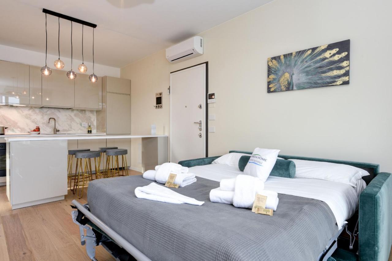 Opalia Residence - Garda Lake Lifestyle Apartment بسكييرا ديل غاردا المظهر الخارجي الصورة