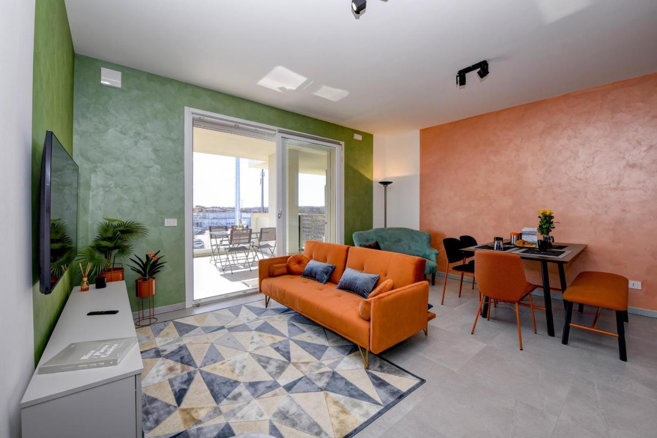 Opalia Residence - Garda Lake Lifestyle Apartment بسكييرا ديل غاردا المظهر الخارجي الصورة