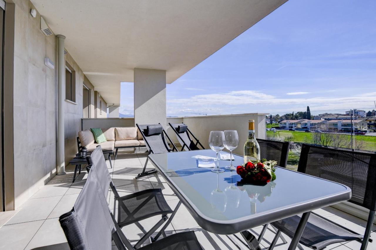 Opalia Residence - Garda Lake Lifestyle Apartment بسكييرا ديل غاردا المظهر الخارجي الصورة